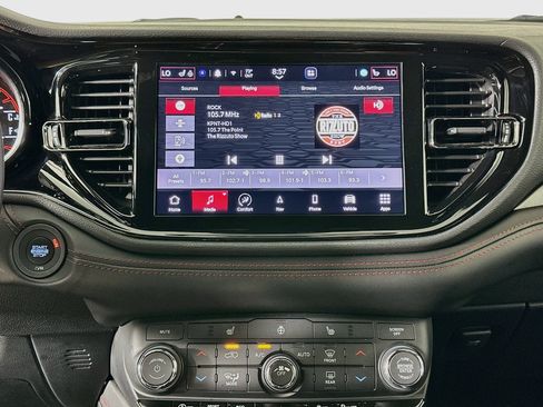 Used 2025 Dodge Durango GT AWD/4WD image 21