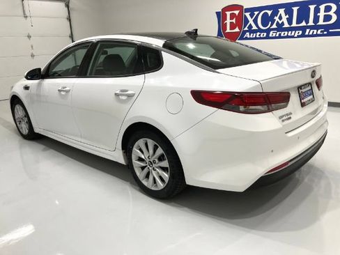 Used 2018 Kia Optima S w/ Panoramic Sunroof Package FWD image 12