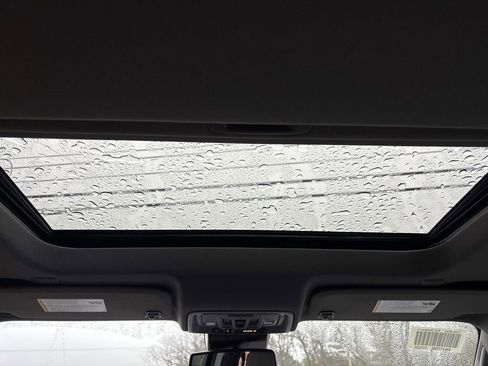 New 2026 GMC Sierra 3500 SLT w/ SLT Convenience Package AWD/4WD image 8