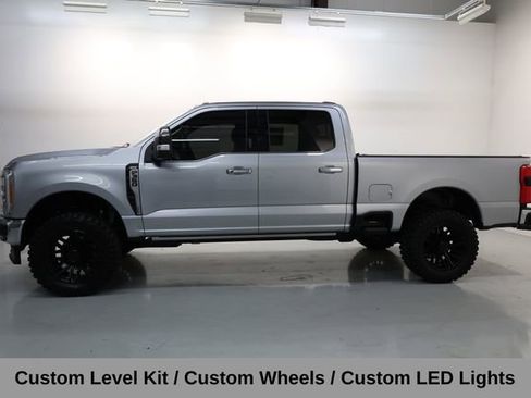 Used 2023 Ford F350 Lariat w/ Lariat Ultimate Package AWD/4WD image 4