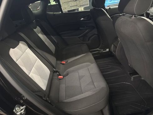 New 2026 Chevrolet Trax RS image 25