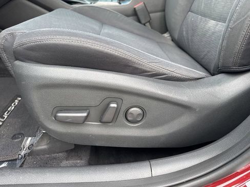 Used 2020 Hyundai Tucson Value AWD/4WD image 10