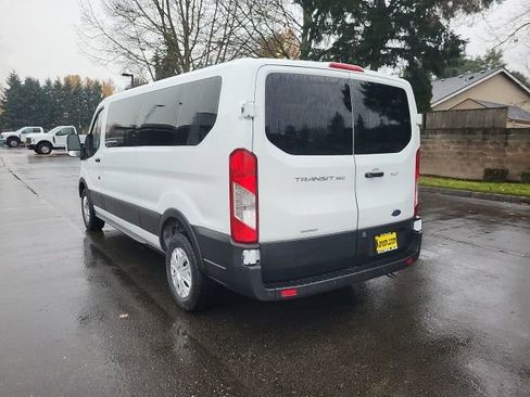 Used 2023 Ford Transit 350 XLT image 3