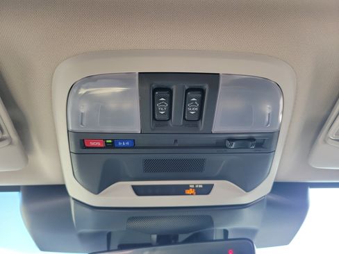 Certified 2024 Subaru Crosstrek 2.0i Premium image 22