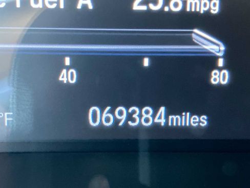 Used 2018 Honda CR-V EX-L image 10