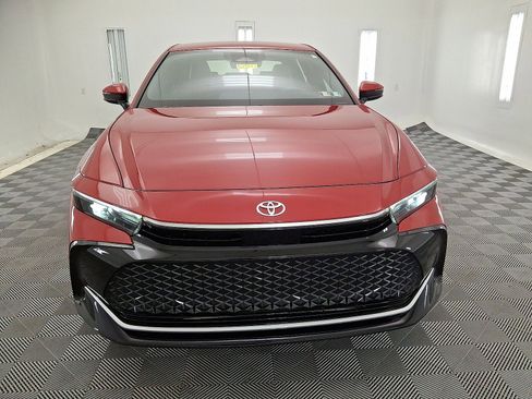 Certified 2024 Toyota Crown AWD/4WD image 21