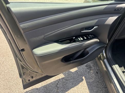 New 2025 Hyundai Tucson Limited image 10