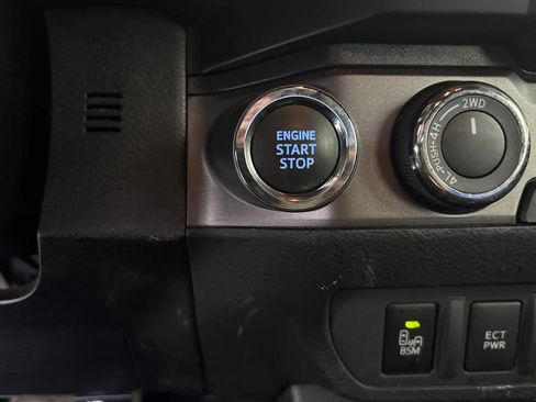 Used 2023 Toyota Tacoma TRD Sport w/ Advanced Technology Package AWD/4WD image 23