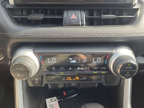 Used 2023 Toyota RAV4 XLE w/ Convenience Package AWD/4WD image 23