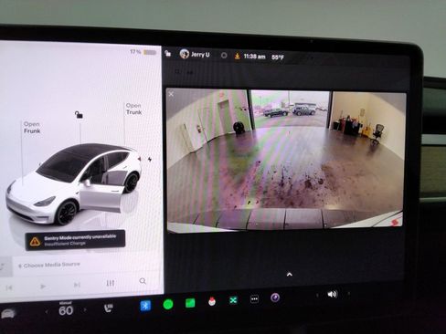 Used 2022 Tesla Model Y Performance image 23