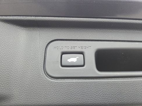 Used 2025 Honda Pilot Elite image 20