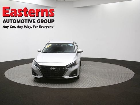 Used 2023 Nissan Altima 2.5 SV image 52