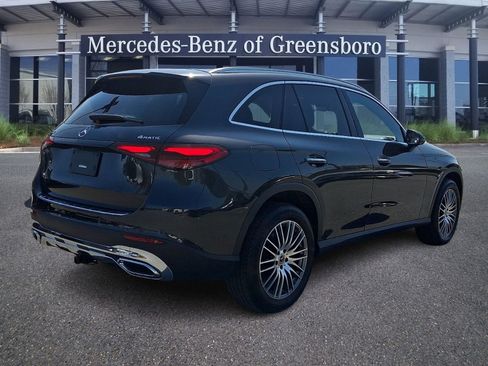 Used 2024 Mercedes-Benz GLC 300 4MATIC image 4