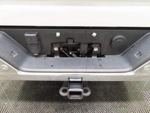 Used 2024 GMC Sierra 2500 SLT w/ SLT Premium Package image 48