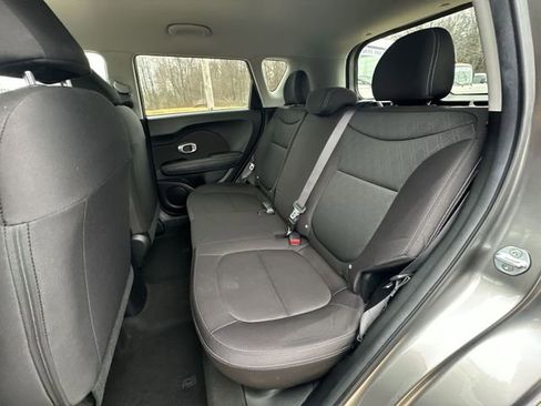 Used 2015 Kia Soul image 13