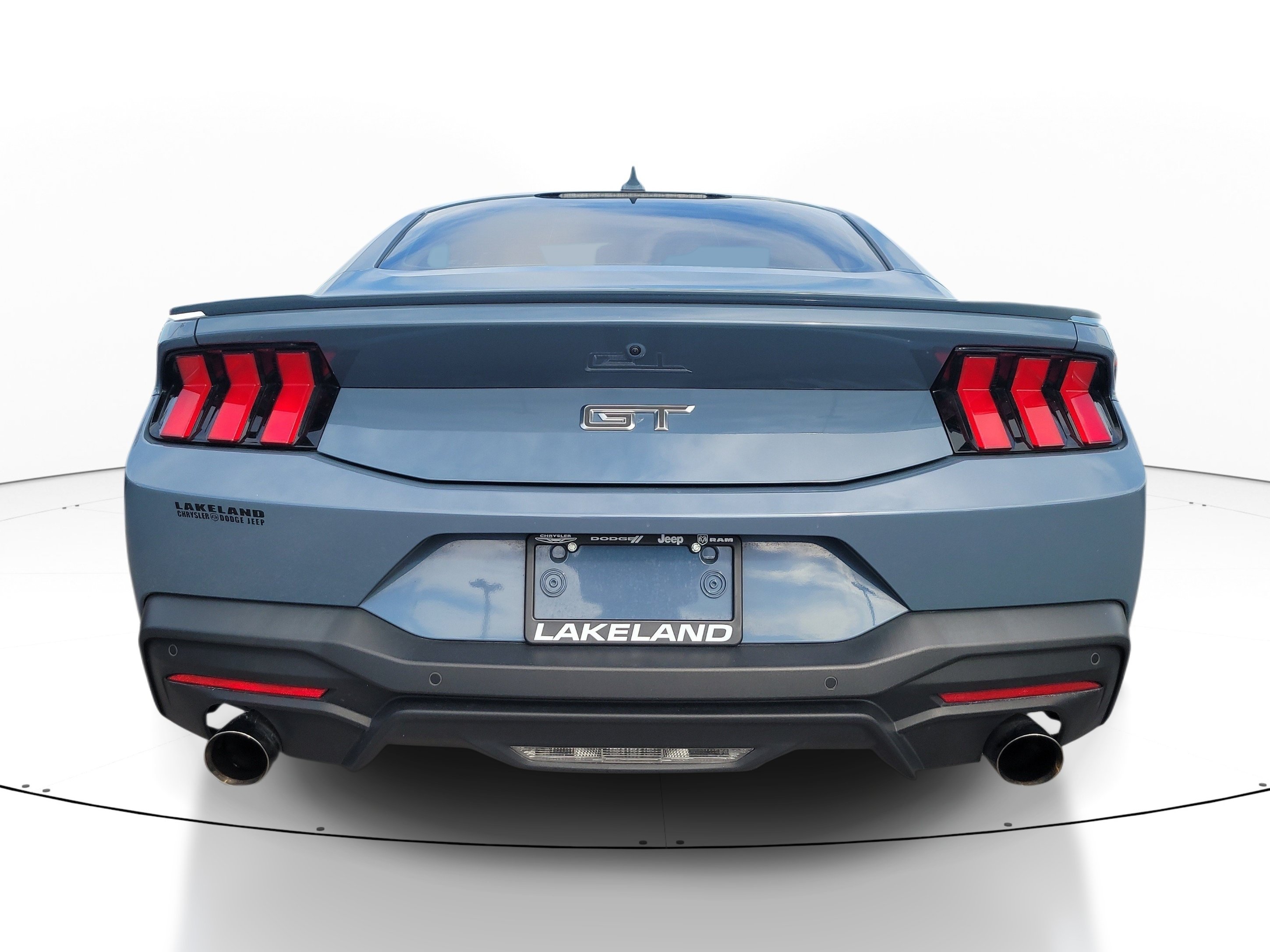 Used 2025 Ford Mustang GT RWD image 5