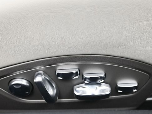 Used 2025 Porsche 718 Boxster GTS image 12