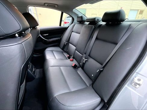 Used 2008 BMW 328i Sedan RWD image 32