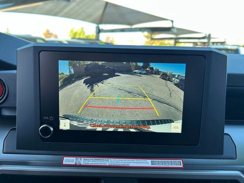 Used 2025 Toyota 4Runner 4WD image 18