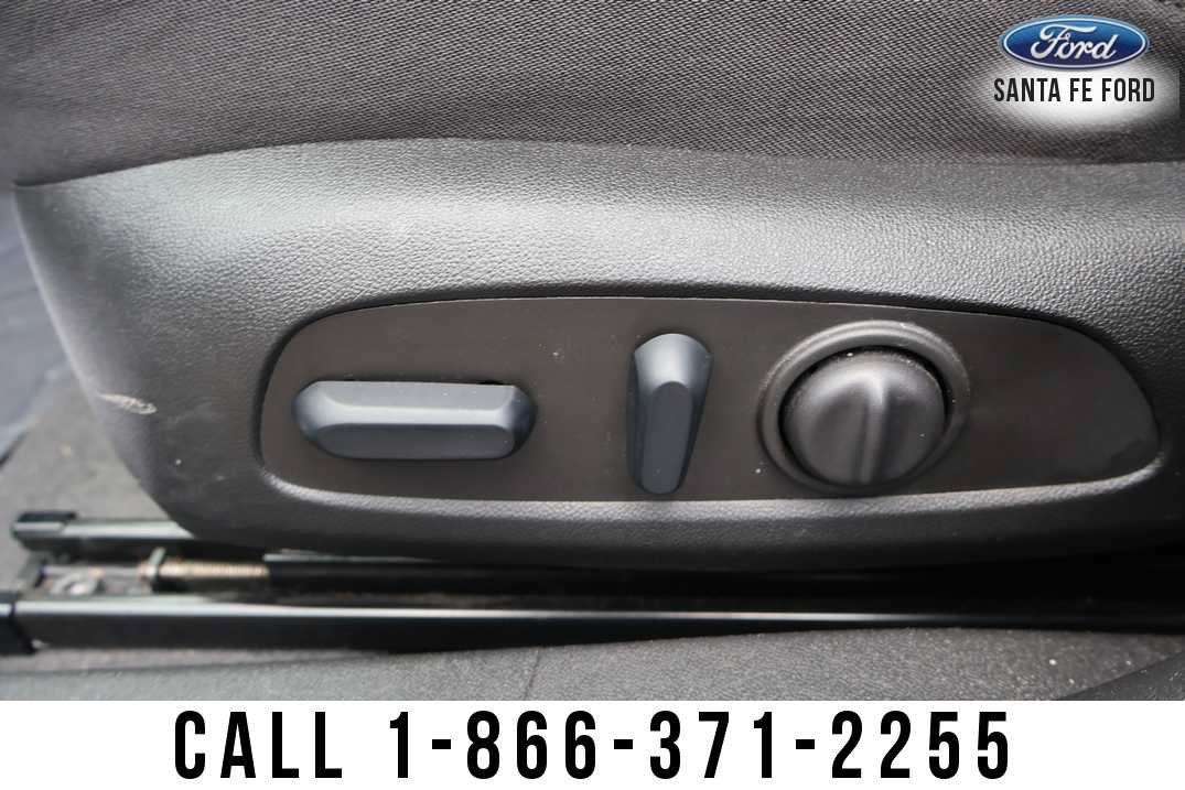 Used 2025 Chevrolet Malibu LT FWD image 14