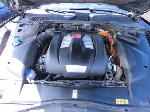 Used 2016 Porsche Cayenne S AWD/4WD image 13