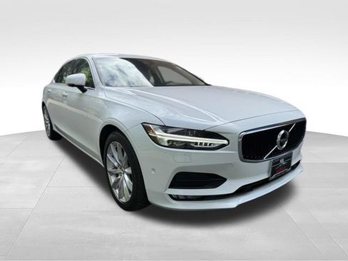 Used 2018 Volvo S90 T6 Momentum w/ Convenience Package AWD/4WD image 8