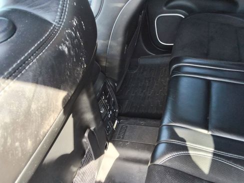 Used 2019 Jeep Grand Cherokee SRT image 22