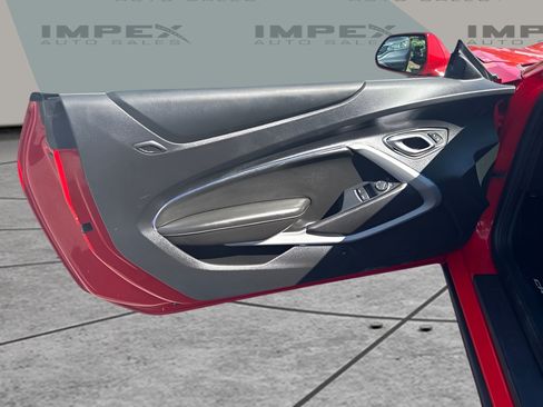 Used 2019 Chevrolet Camaro LT RWD image 22