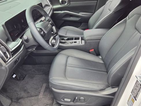 Used 2026 Kia Sorento S w/ S Panoramic Sunroof Package FWD image 10