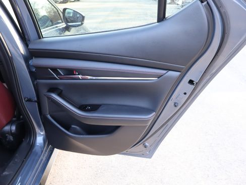 Certified 2025 MAZDA MAZDA3 Carbon image 12