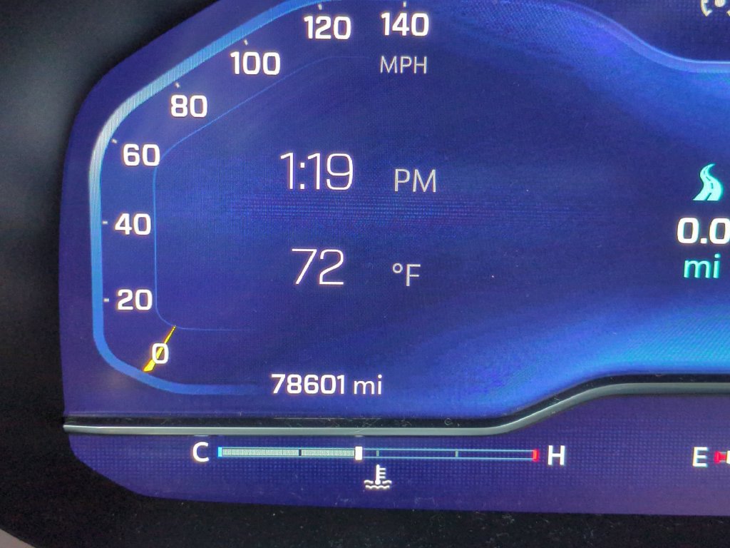 Used 2022 Chevrolet Tahoe RST w/ Luxury Package AWD/4WD image 30
