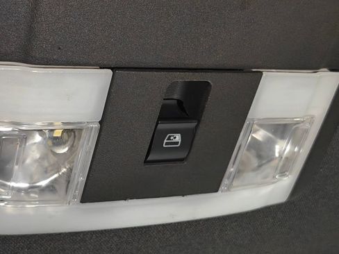 Used 2015 Ford F250 Lariat w/ Chrome Package AWD/4WD image 13