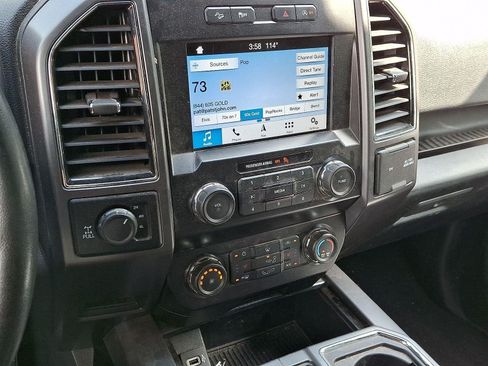 Used 2019 Ford F150 XLT w/ Equipment Group 302A Luxury AWD/4WD image 19