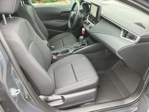 Certified 2025 Toyota Corolla LE FWD image 30