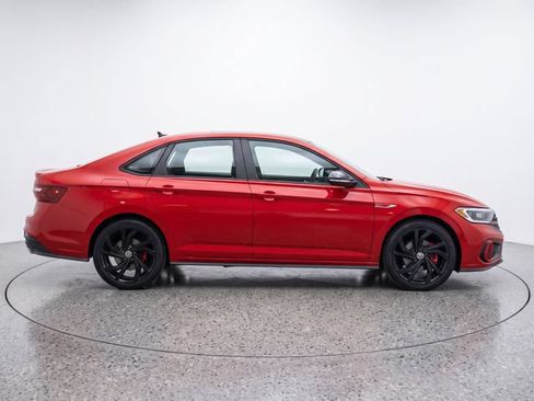 Used 2024 Volkswagen Jetta GLI Autobahn FWD image 8
