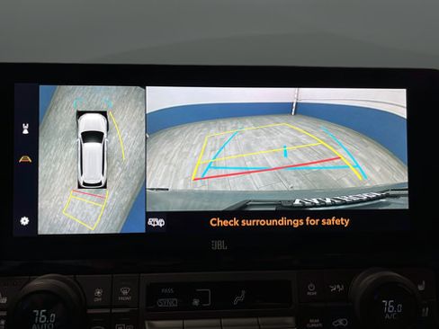 Used 2024 Toyota Grand Highlander AWD Hybrid image 14