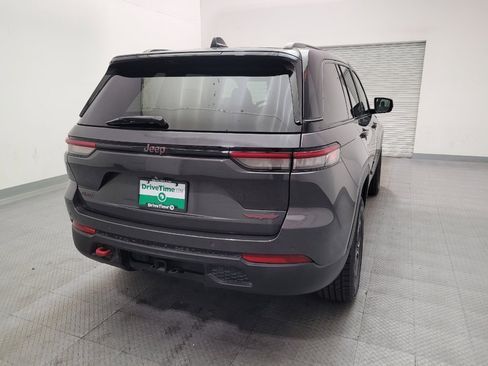 Used 2022 Jeep Grand Cherokee Trailhawk AWD/4WD image 7