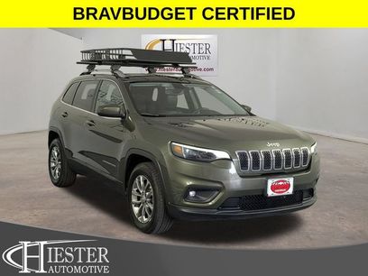 Used 2019 Jeep Cherokee Latitude Plus w/ Comfort/Convenience Group