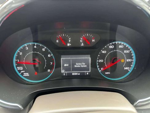 Used 2017 Chevrolet Malibu LT w/ LPO, Convenience Package 2 image 18