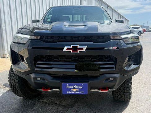 Used 2024 Chevrolet Colorado ZR2 w/ ZR2 Convenience Package III AWD/4WD image 14