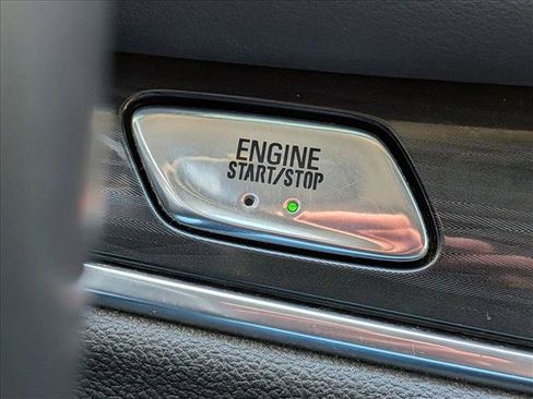 Used 2021 Buick Enclave Essence w/ Sound and Sites Package image 11