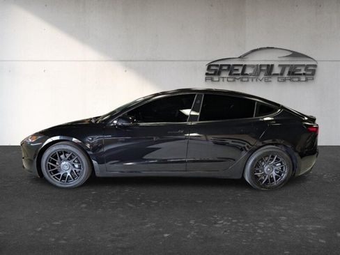 Used 2025 Tesla Model 3 Long Range AWD/4WD image 7