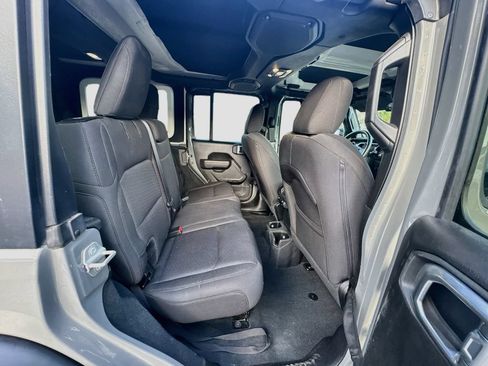 Certified 2022 Jeep Wrangler Unlimited Sport AWD/4WD image 30
