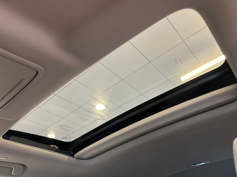 Used 2024 Honda CR-V EX image 21