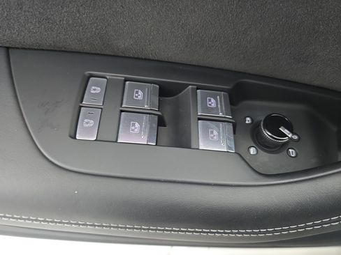 Used 2022 Audi S7 Prestige w/ Prestige Package image 28