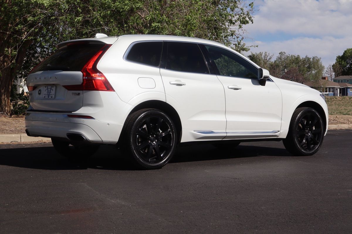 Used 2019 Volvo XC60 T5 Inscription w/ Protection Package AWD/4WD image 5