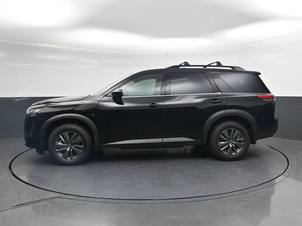 New 2026 Nissan Pathfinder SV w/ SV Premium Package FWD image 10