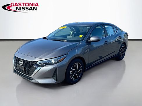 Used 2024 Nissan Sentra SV FWD image 3