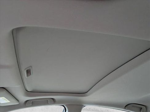 Used 2016 Honda Civic EX-L image 15