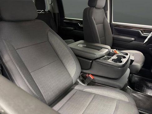 Used 2024 GMC Sierra 3500 SLE image 30